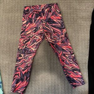 Under Armour Abstract Pattern Leggings - Pink and Purple